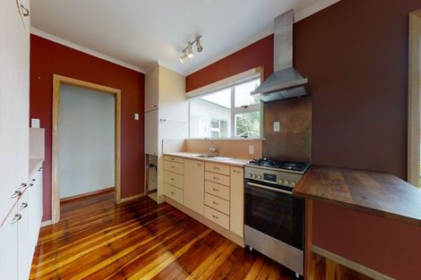 Photo of property in 3 Sinclair Street, Ebdentown, Upper Hutt, 5018