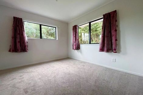 Photo of property in 1/41 Howard Road, Northcote, Auckland, 0627