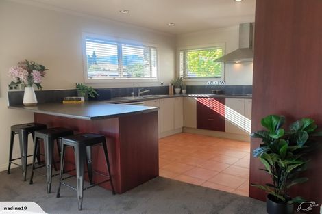 Photo of property in 4 Coburn Place, Lake Hayes, Queenstown, 9304