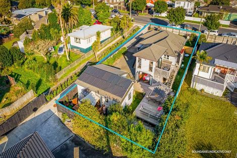 Photo of property in 123 Waimumu Road, Massey, Auckland, 0614