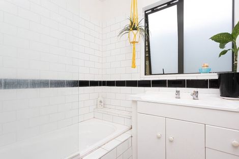 Photo of property in 1/9 Braemar Place, Avonside, Christchurch, 8061