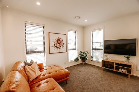 Photo of property in 43 Katania Heights, Brightwater, 7022