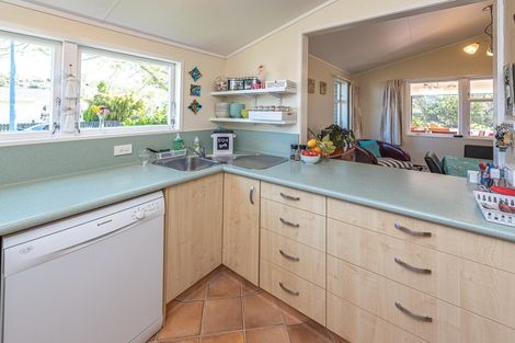 Photo of property in 14 Massey Street, Aramoho, Whanganui, 4500