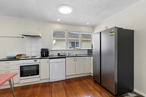 Photo of property in 1/167 Wainuiomata Road, Wainuiomata, Lower Hutt, 5014