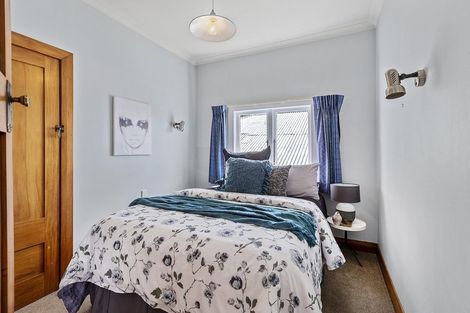 Photo of property in 85 Grant Road, Thorndon, Wellington, 6011