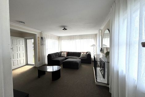 Photo of property in 2 Selwyn Street, Levin, 5510