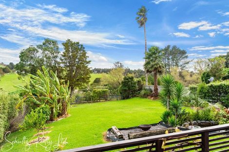 Photo of property in 9 Whaka Street, Maungaturoto, 0520