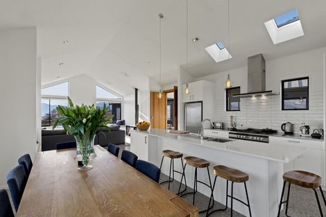 Photo of property in 7 Rabbiters Drive, Jacks Point, Queenstown, 9371