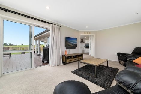 Photo of property in 22 Kapuka Street, Papamoa Beach, Papamoa, 3118