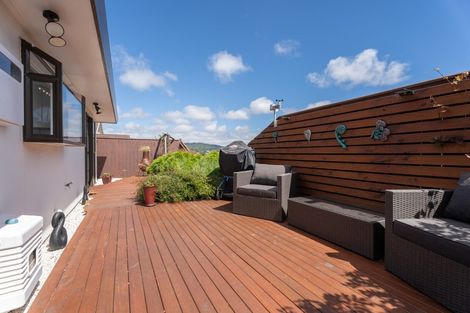 Photo of property in 15 Kentwood Drive, Woodridge, Wellington, 6037