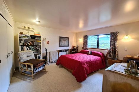 Photo of property in 100 Freyberg Avenue, Tamatea, Napier, 4112