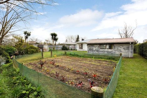 Photo of property in 11 Keitha Place, Glenview, Hamilton, 3206