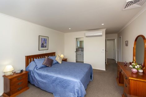 Photo of property in 1 Aqua Way, Paraparaumu, 5032
