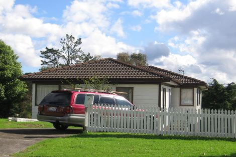 Photo of property in 7 Adam Sunde Place, Glen Eden, Auckland, 0602