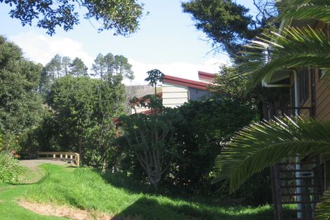 Photo of property in 9 Rewa Place, Russell, 0202