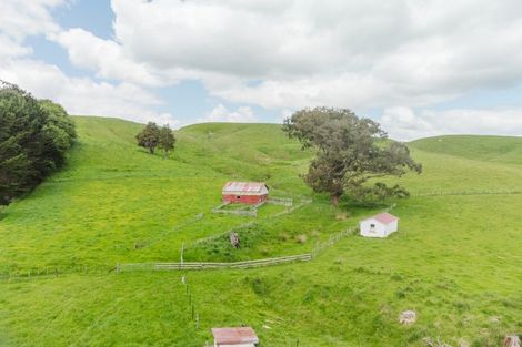 Photo of property in 52 Riccarton Road, Pahiatua, 4910