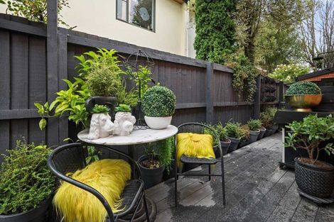 Photo of property in 2/19 Kilmarnock Street, Riccarton, Christchurch, 8011