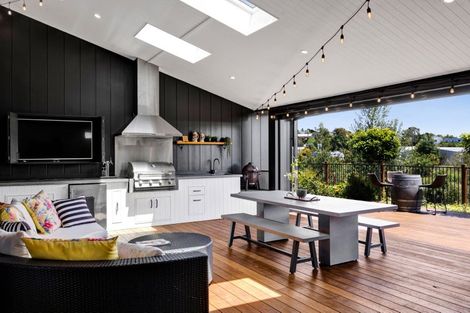 Photo of property in 1/20b Gordon Street, Glen Avon, New Plymouth, 4312