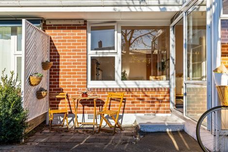 Photo of property in 3/31 Remuera Avenue, Cashmere, Christchurch, 8022