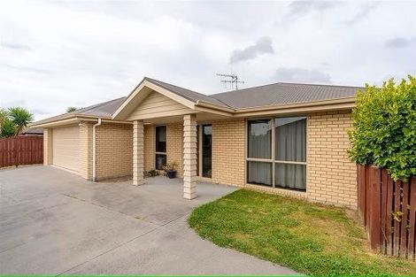 Photo of property in 10 Alderwick Place, Rototuna North, Hamilton, 3210