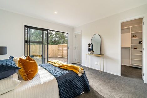 Photo of property in 15 Te Awa Rere Grove, Stokes Valley, Lower Hutt, 5019