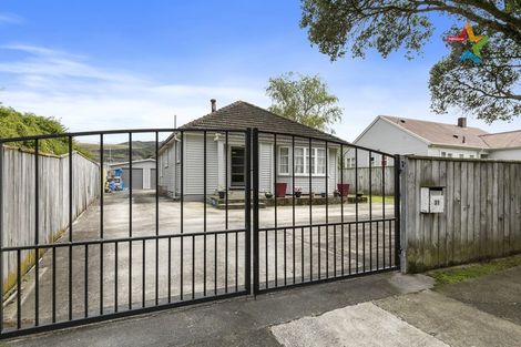 Photo of property in 31 Petherick Street, Taita, Lower Hutt, 5011