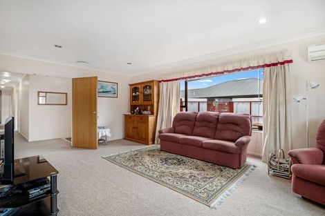 Photo of property in 2 Canon Stack Place, Kaiapoi, 7630