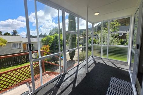 Photo of property in 470e Stokes Valley Road, Stokes Valley, Lower Hutt, 5019