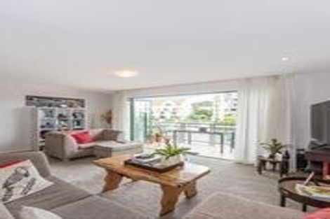 Photo of property in 146 Harbour Village Drive, Gulf Harbour, Whangaparaoa, 0930