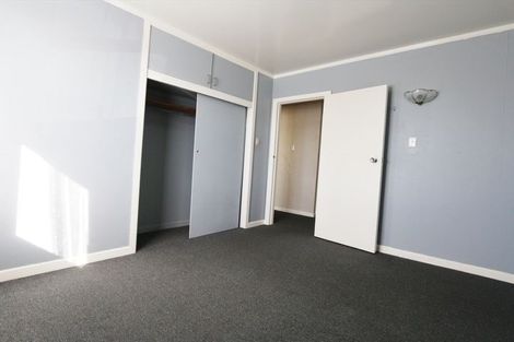 Photo of property in 44 Brains Road, Kelston, Auckland, 0602