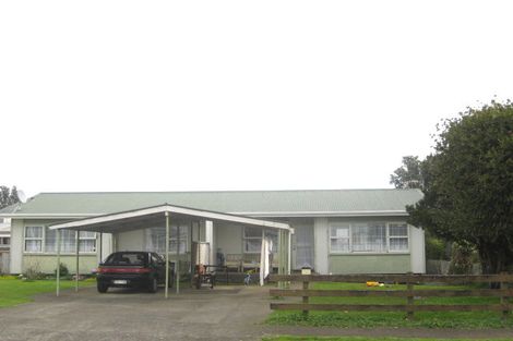 Photo of property in 9 Calgher Avenue, Waitara, 4320