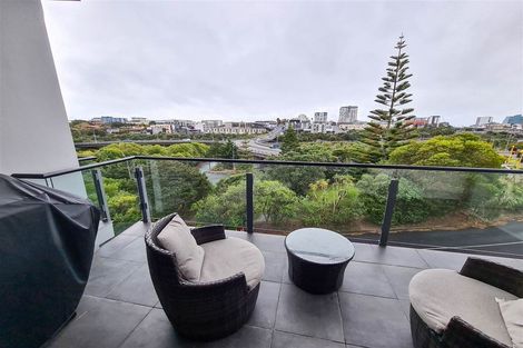 Photo of property in 2f/6 Piwakawaka Street, Eden Terrace, Auckland, 1010