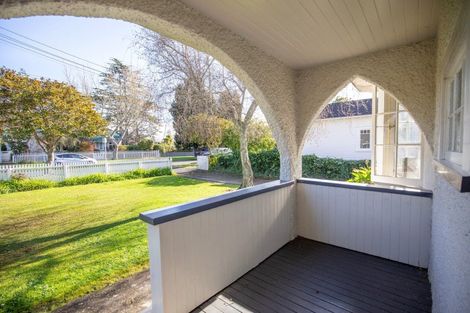 Photo of property in 2 Union Street, Claudelands, Hamilton, 3214