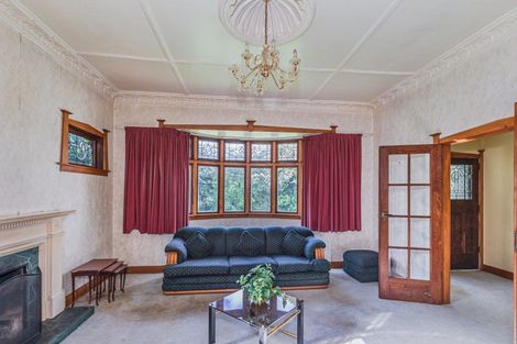 Photo of property in 47 Queenwood Road, Levin, 5510