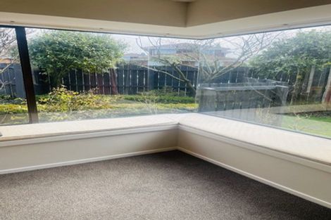 Photo of property in 1/35 Solway Avenue, Ilam, Christchurch, 8041