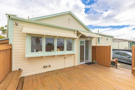 Photo of property in 13 Bignell Street, Gonville, Whanganui, 4501