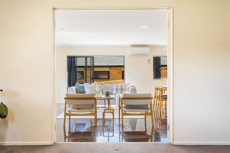 Photo of property in 59a Hewlett Road, Massey, Auckland, 0614