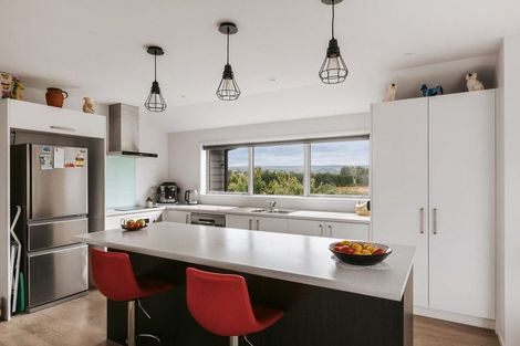 Photo of property in 14 Anglers Way, Omokoroa, 3114