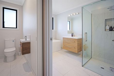 Photo of property in 2 Kelburn Place, Tinwald, Ashburton, 7700