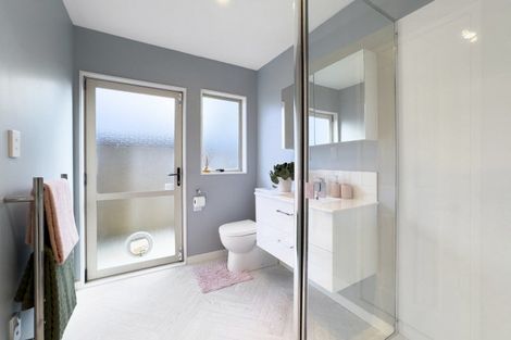 Photo of property in 60 Holmes Road, Manurewa, Auckland, 2102