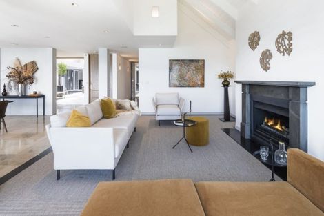 Photo of property in 43 Takutai Avenue, Half Moon Bay, Auckland, 2012