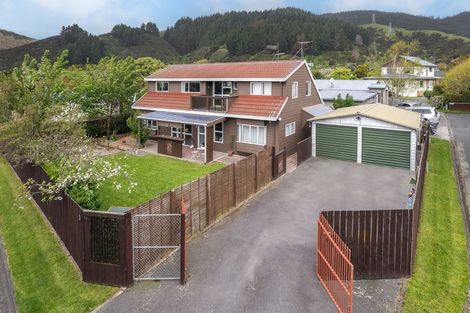 Photo of property in 5 Redwood Close, Paraparaumu, 5032