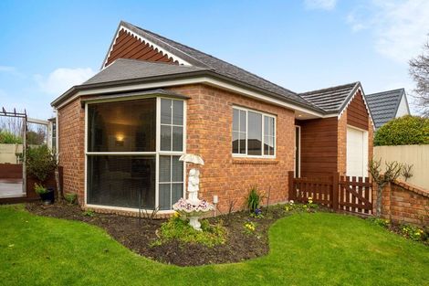 Photo of property in 8 Reading Street, Upper Riccarton, Christchurch, 8041