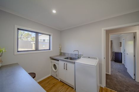 Photo of property in 10 Apatu Place, Waipukurau, 4200