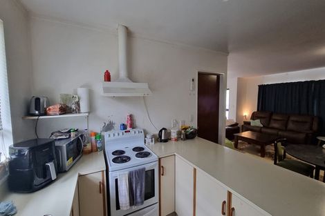 Photo of property in 2/346 Main Road, Tawa, Wellington, 5028