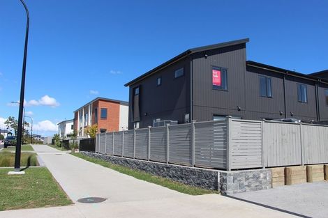 Photo of property in 11 Ngakoro Road, Karaka, Papakura, 2113