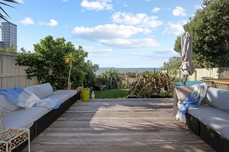 Photo of property in 7a Torkar Road, Clarks Beach, 2122