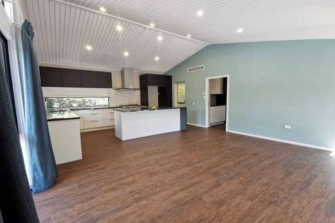 Photo of property in 89 Avonhead Road, Avonhead, Christchurch, 8042