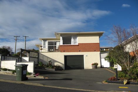 Photo of property in 6 Shearwater Rise, Rothesay Bay, Auckland, 0630