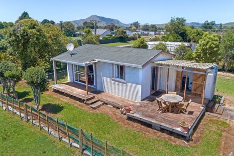 Photo of property in 6 Hale Street, Tolaga Bay, 4077